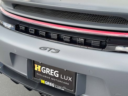 Used 2026 Porsche 911 GT3 w/ Chrono Package image 18