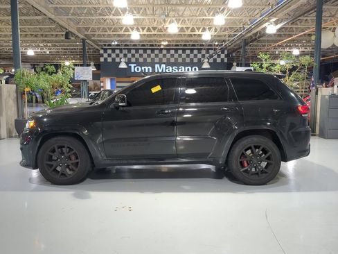Used 2018 Jeep Grand Cherokee SRT AWD/4WD image 11