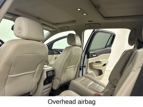 Used 2018 GMC Acadia Denali AWD/4WD image 33