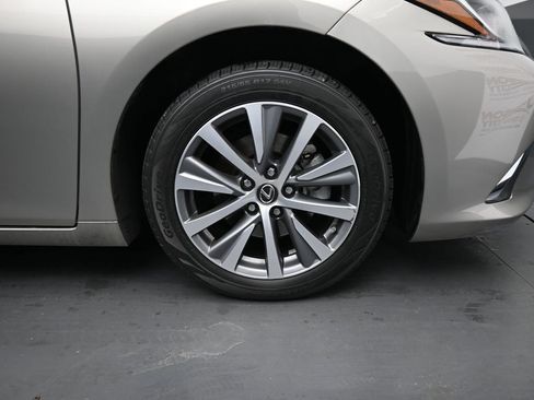 Used 2021 Lexus ES 350 w/ Accessory Package 2 image 11