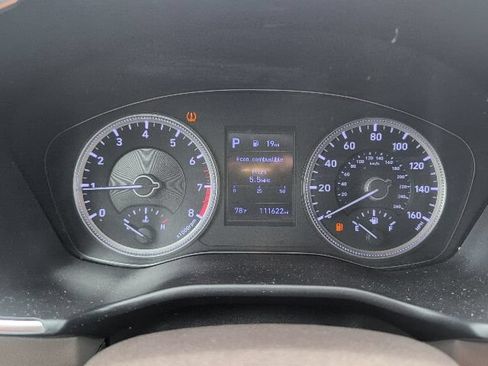 Used 2020 Hyundai Santa Fe SE FWD image 15