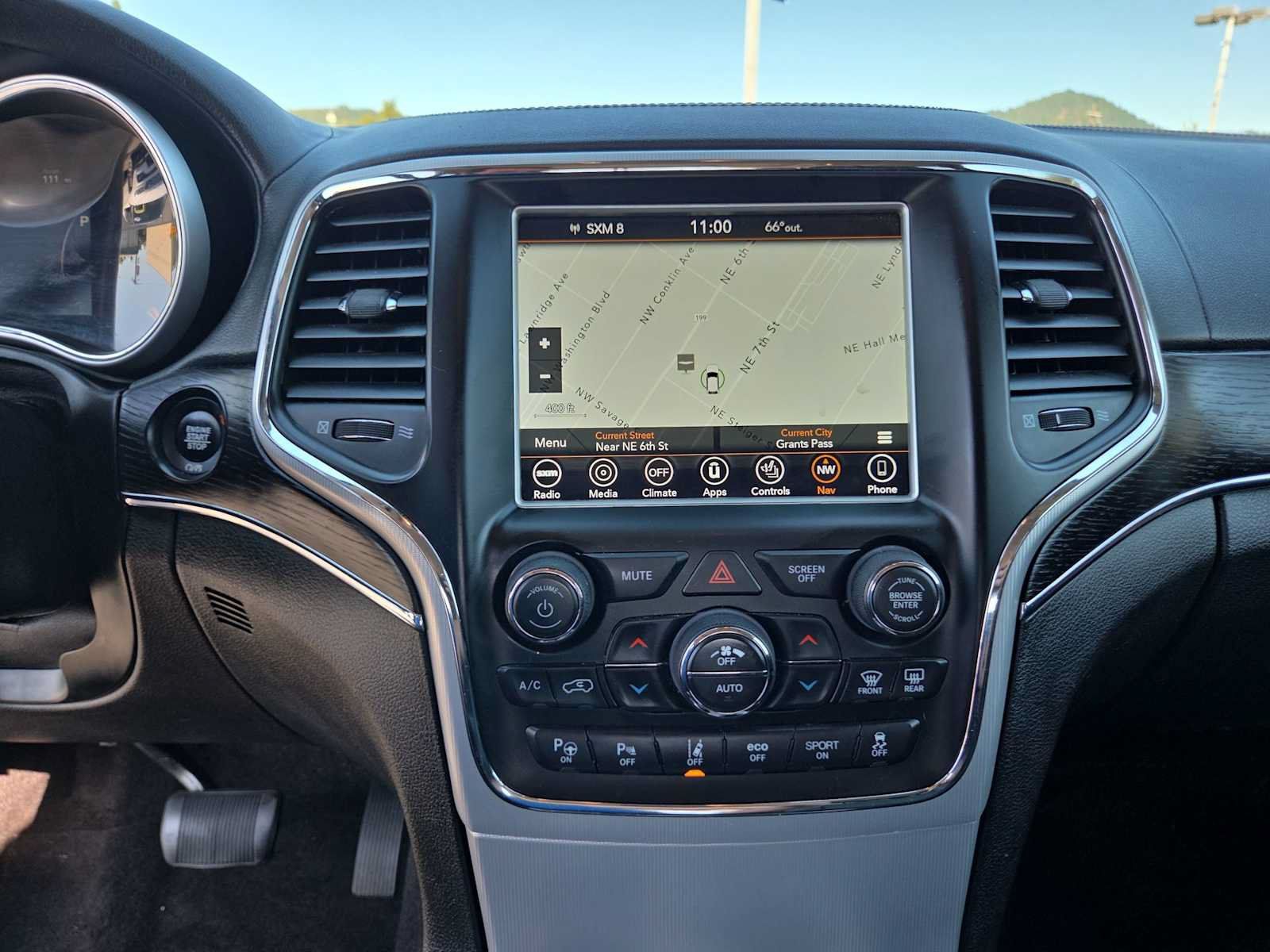 Used 2018 Jeep Grand Cherokee Summit w/ Platinum Series Group AWD/4WD image 24
