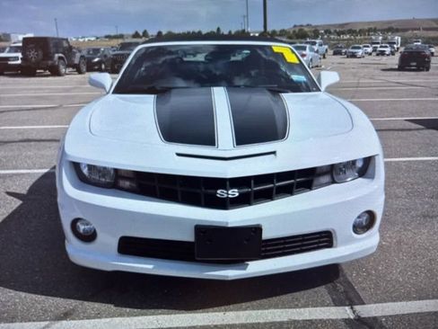 Used 2013 Chevrolet Camaro SS RWD image 5