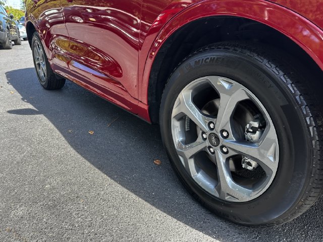Certified 2023 Ford Escape ST-Line w/ Tech Pack #1 AWD/4WD image 11