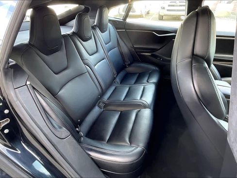 Used 2018 Tesla Model S 100D image 20