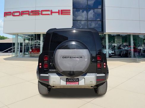 Used 2024 Land Rover Defender 110 S image 5