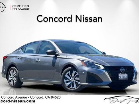 Certified 2025 Nissan Altima 2.5 S FWD image 1