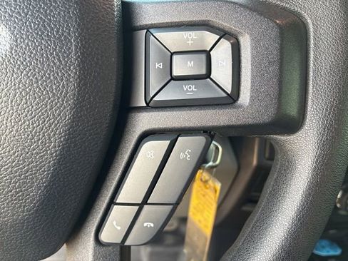 Used 2016 Ford F150 XLT w/ Trailer Tow Package image 30