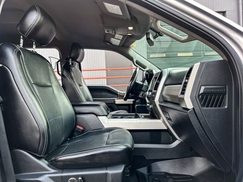 Used 2019 Ford F250 Lariat w/ Lariat Value Package image 27