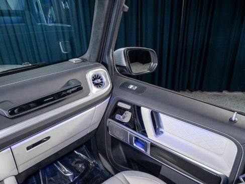 Certified 2025 Mercedes-Benz G 63 AMG 4MATIC image 24