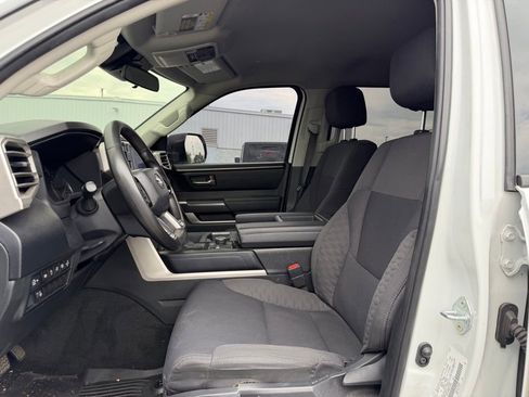Used 2023 Toyota Tundra SR5 w/ SR5 Convenience Package image 12