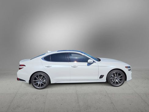 Certified 2026 Genesis G70 2.5T Prestige RWD image 9