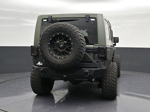 Used 2015 Jeep Wrangler Unlimited Sahara w/ Max Tow Package image 2