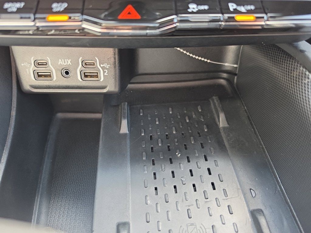 Used 2025 Dodge Durango R/T AWD/4WD image 19
