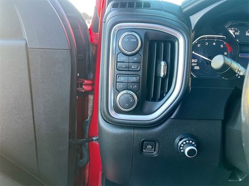 Used 2021 GMC Sierra 1500 Elevation image 10