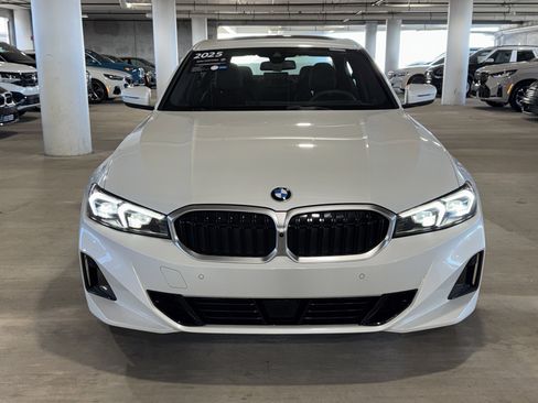 Certified 2025 BMW 330i Sedan image 3