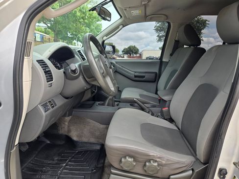 Used 2011 Nissan Xterra S AWD/4WD image 10