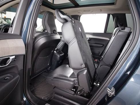 Certified 2023 Volvo XC90 B6 Ultimate AWD/4WD image 22