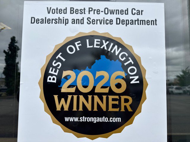 Used 2023 Land Rover Defender 130 SE AWD/4WD image 19
