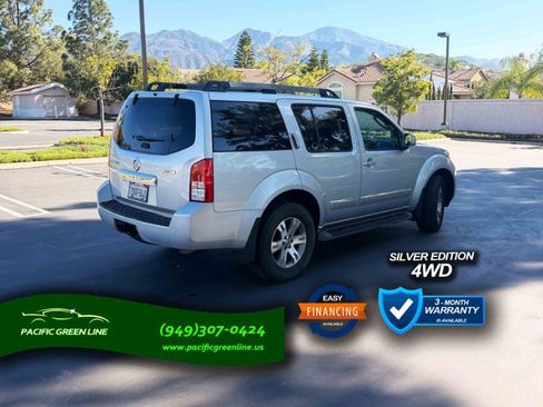Used 2011 Nissan Pathfinder Silver image 5