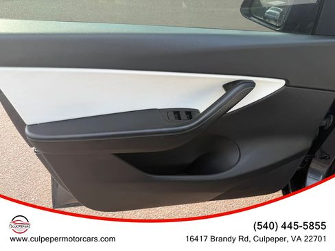Used 2020 Tesla Model Y Long Range AWD/4WD image 8