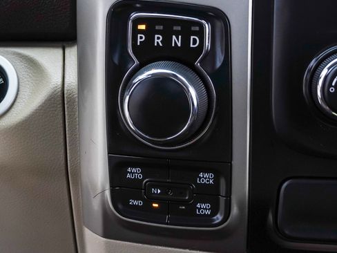 Used 2014 RAM 1500 Big Horn image 31