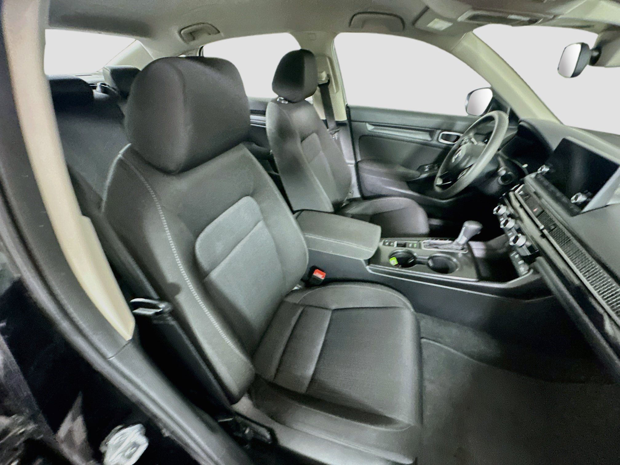 Used 2025 Honda Civic LX image 29