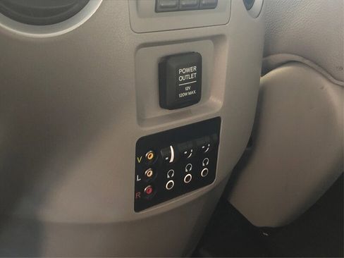 Used 2013 Honda Pilot Touring image 33