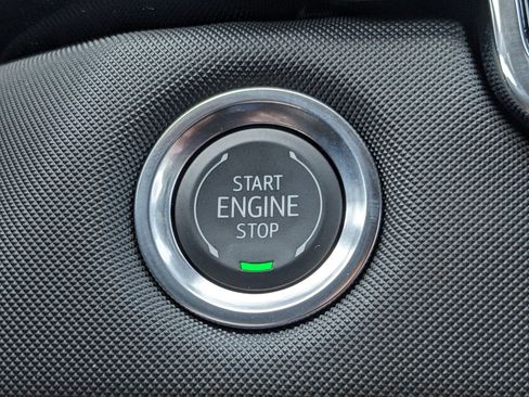 New 2025 Chevrolet Colorado Z71 w/ Technology Package image 16