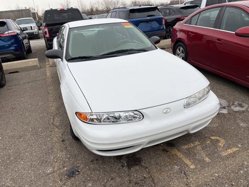 Used 2004 Oldsmobile Alero GL image 20