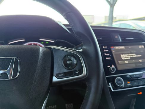 Used 2019 Honda Civic Sport image 18