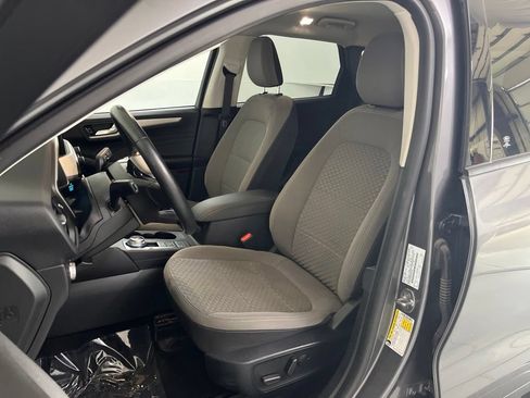 Used 2021 Ford Escape SE w/ SE Sport Appearance Package AWD/4WD image 18