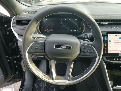 New 2026 Jeep Grand Cherokee Altitude image 26