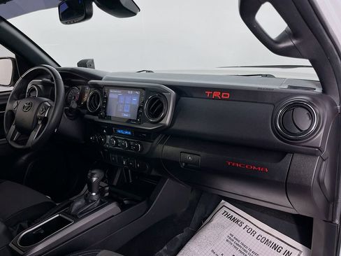 Used 2023 Toyota Tacoma TRD Off-Road AWD/4WD image 32