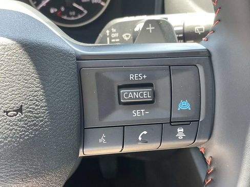 Certified 2026 Nissan Rogue SV image 25