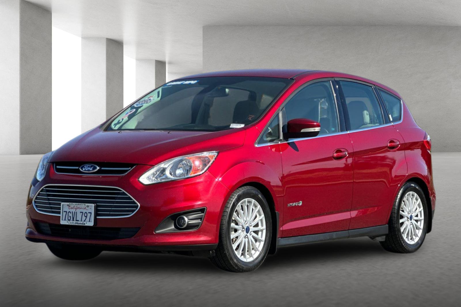 Used 2014 Ford C-MAX SEL w/ Equipment Group 302A FWD image 8