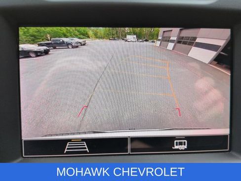 Used 2022 Chevrolet Silverado 1500 Custom AWD/4WD image 16