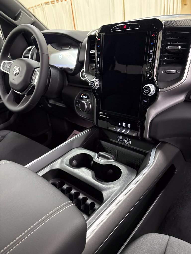 New 2027 RAM 1500 4x4 Crew Cab image 26