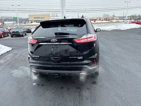 Used 2019 Ford Edge Titanium w/ Equipment Group 301A image 10