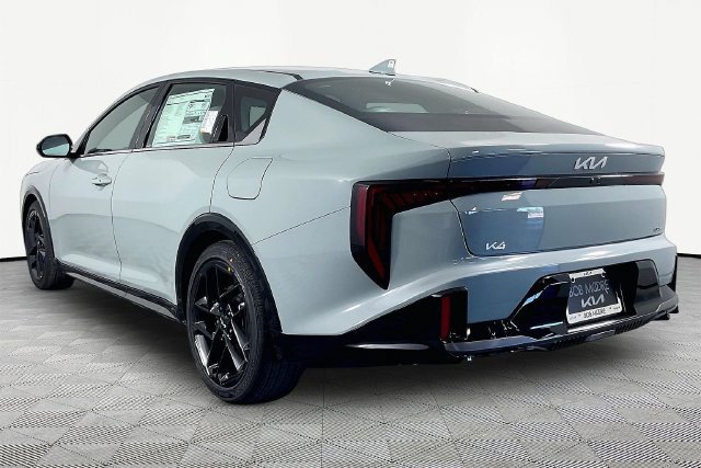 New 2027 Kia K4 GT-Line Turbo FWD image 4