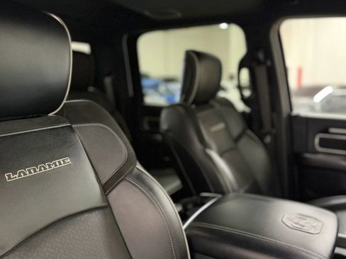 Used 2019 RAM 3500 Laramie AWD/4WD image 18
