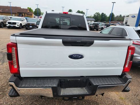 Used 2023 Ford F350 XLT w/ 360-Degree Camera Package AWD/4WD image 3