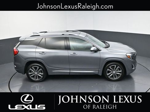 Used 2020 GMC Terrain Denali w/ Denali Premium Package image 29