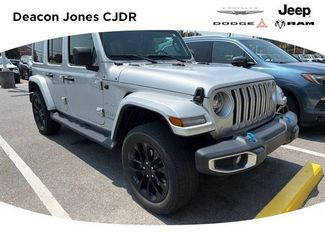 Used 2022 Jeep Wrangler Unlimited Sahara w/ Cold Weather Group AWD/4WD video 1