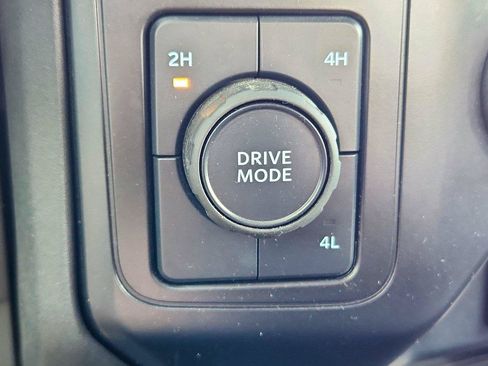 Used 2024 Ford F250 XLT w/ 360-Degree Camera Package AWD/4WD image 31