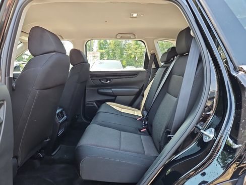 Used 2023 Honda CR-V LX image 12