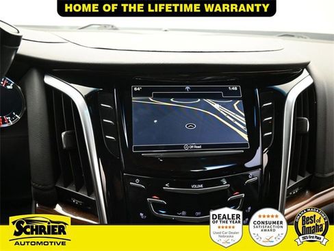 Used 2020 Cadillac Escalade Premium Luxury image 30