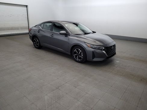 Used 2024 Nissan Sentra SV FWD image 11