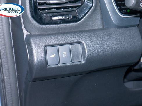 Certified 2023 Honda Pilot Touring image 26