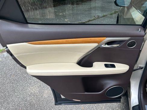 Used 2019 Lexus RX 350 AWD w/ Navigation Package image 25